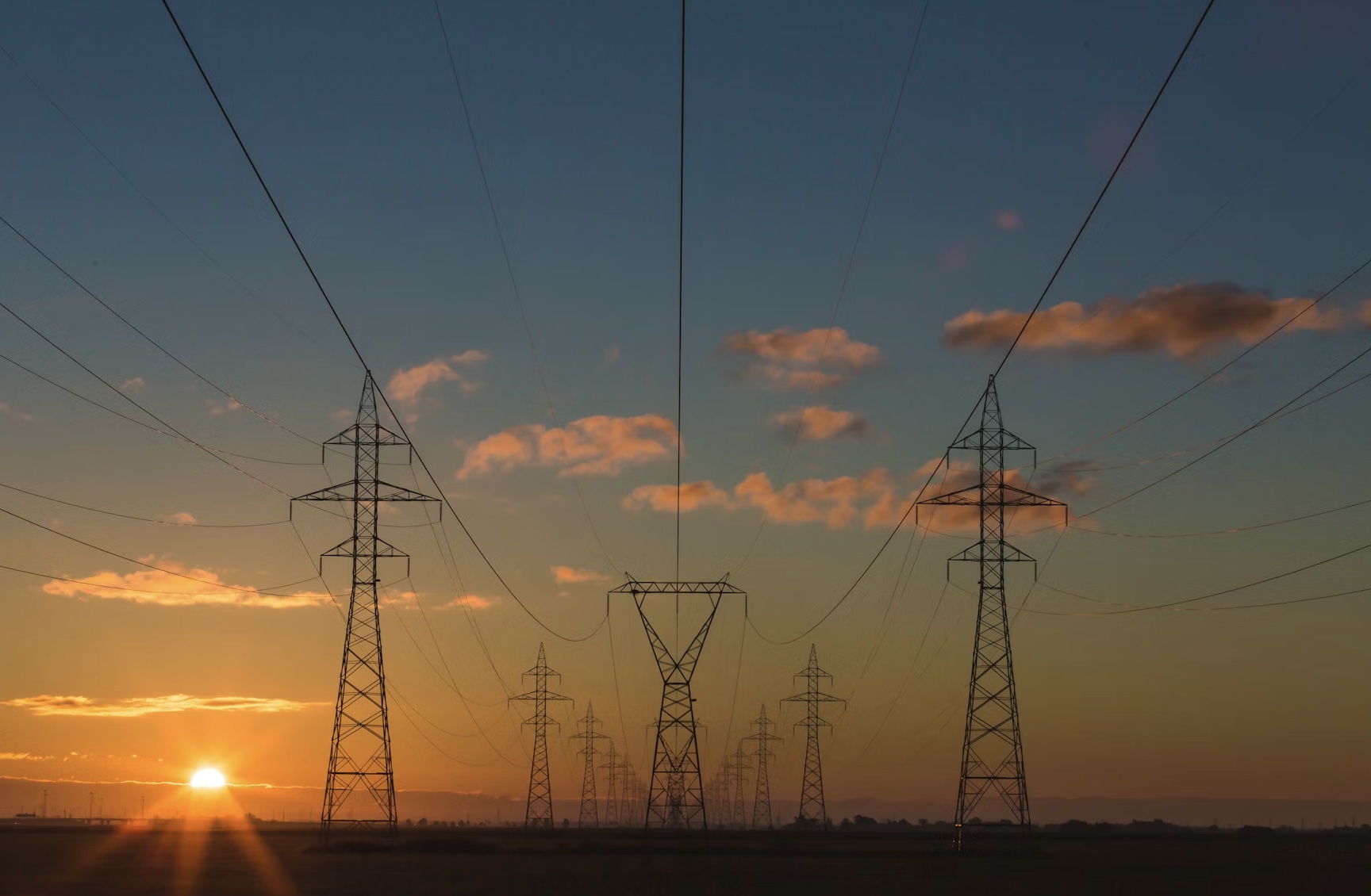 Indonesia chuyển đổi từ điện diesel sang điện mặt trời để tăng cường an ninh năng lượng